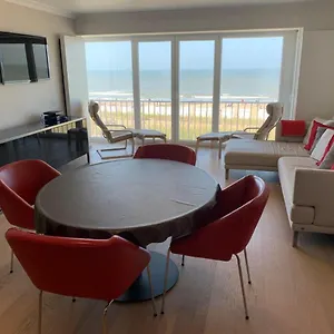 https://appartement-beachview-westende.hotelsghent.com